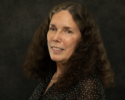 Elaine Graves